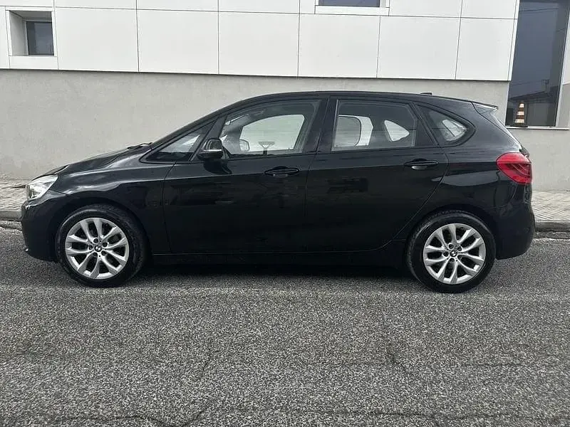 Usata BMW 218 Active Tourer Advantage 150 CV (110 kW) 2018 Nero Monovolume