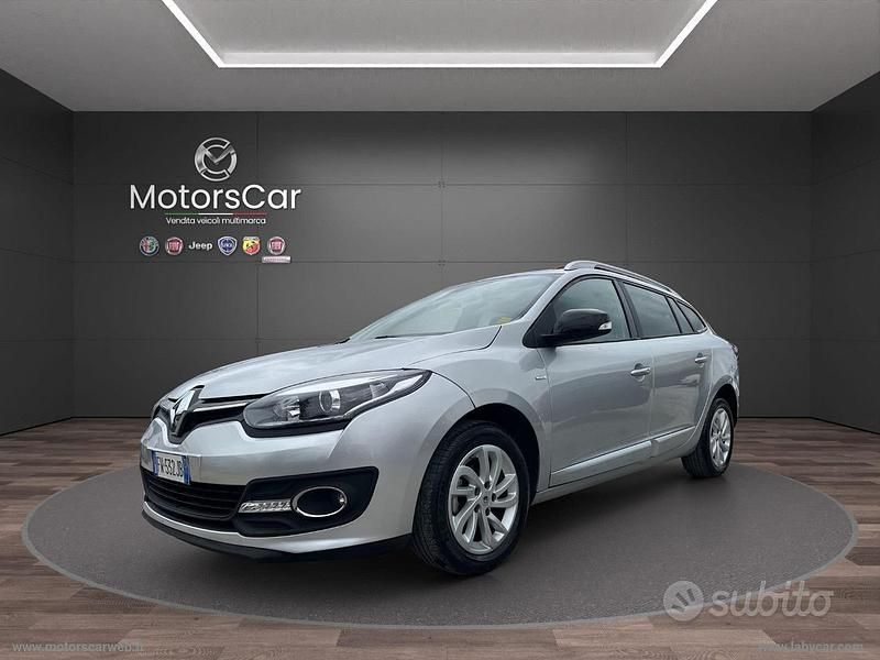 Usata Renault Mégane III 110 CV (80 kW) 2016 Grigio Berlina