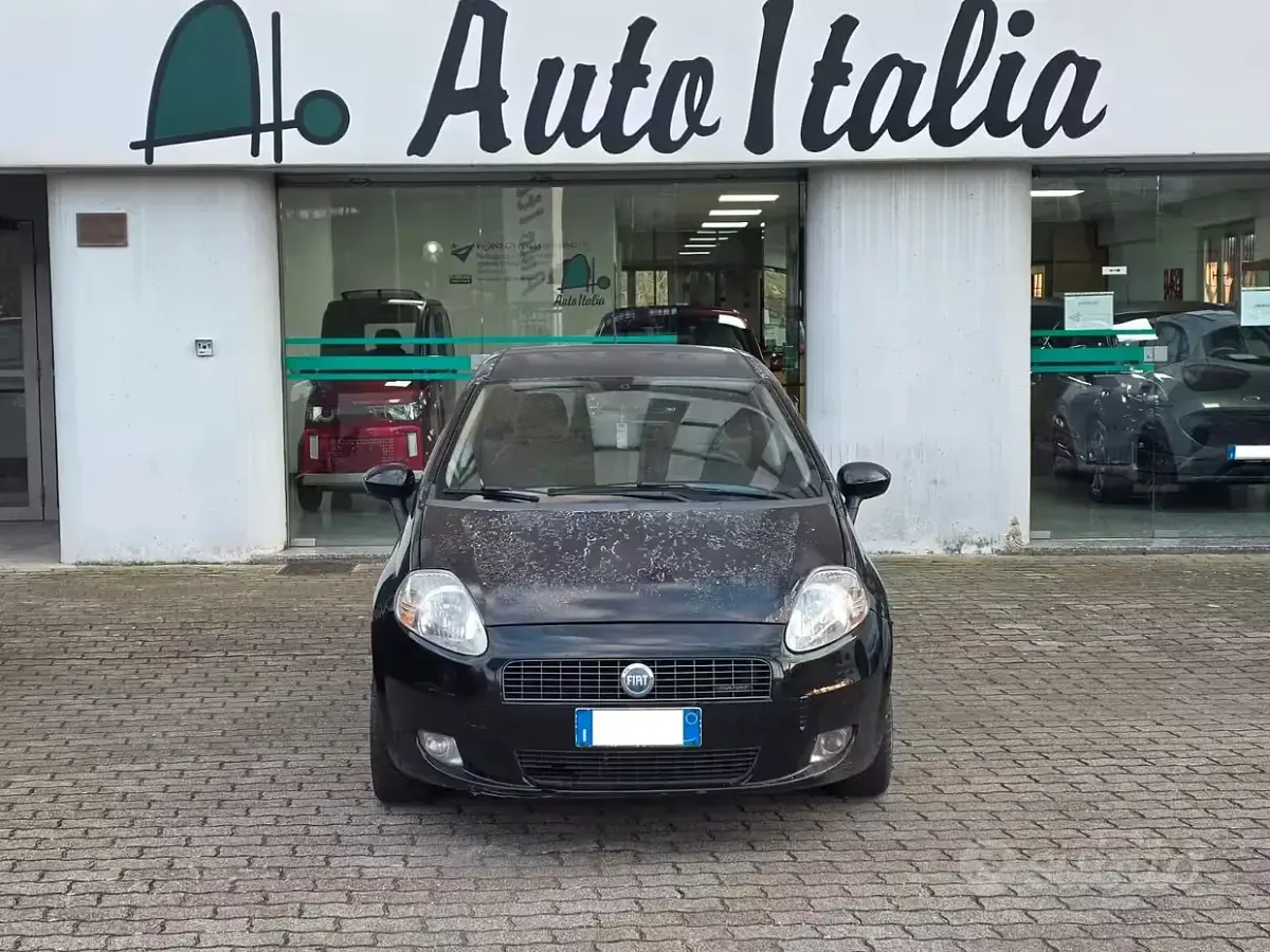 Usata Fiat Punto 90 CV (66 kW) 2007 Utilitaria
