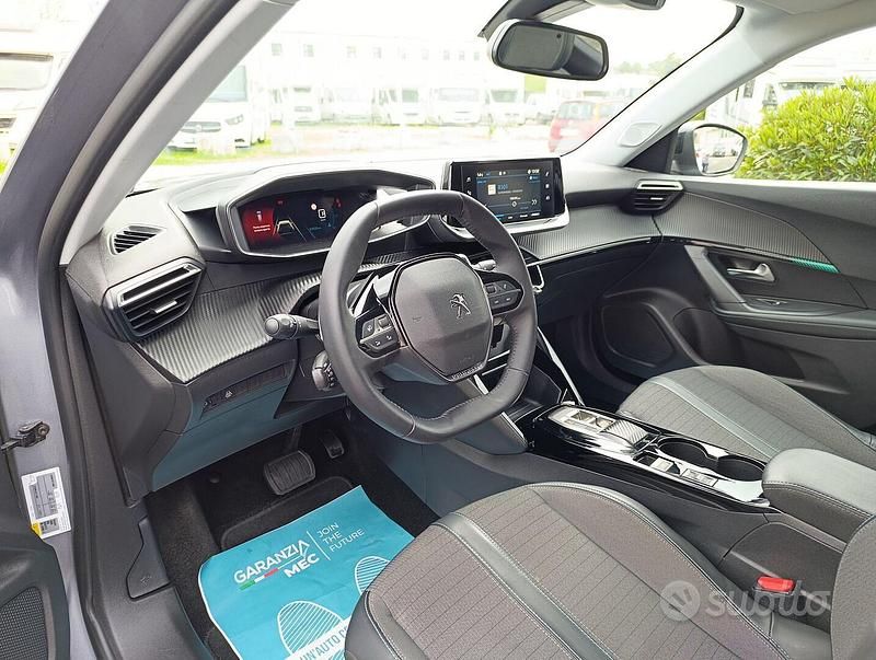 Usata Peugeot 2008 Allure 131 CV (96 kW) 2022 Other SUV