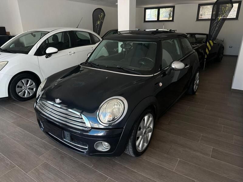 Nero Usata 2007 Mini Cooper D Chili Utilitaria | 4900 € (Cara) - Immagine 1/4