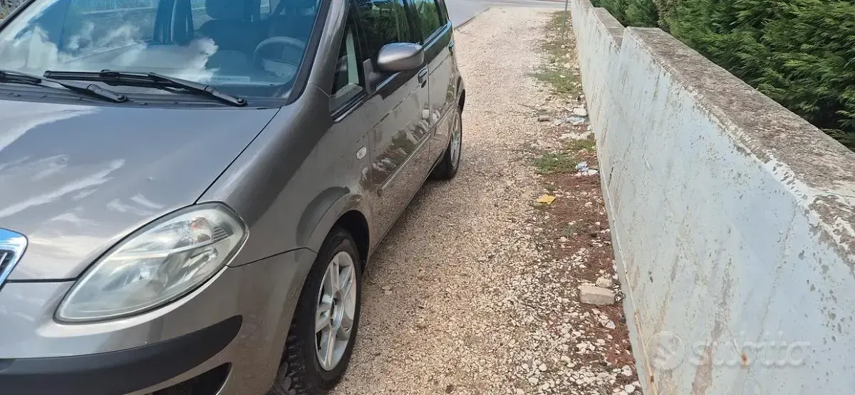 Usata Lancia Musa 69 CV (50 kW) 2007 Monovolume