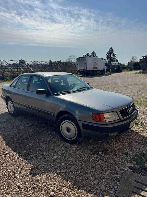 Usata Audi 100 113 CV (83 kW) 1992 Grigio Berlina