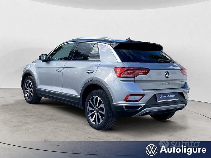 Usata VW T-Roc Style 110 CV (80 kW) 2022 Grigio SUV