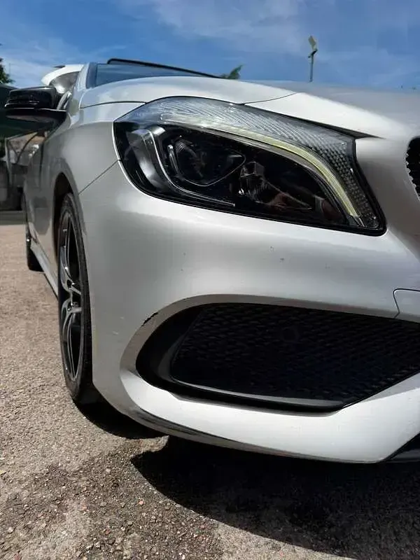 Usata Mercedes A180 Premium 109 CV (80 kW) 2018 Argento Berlina