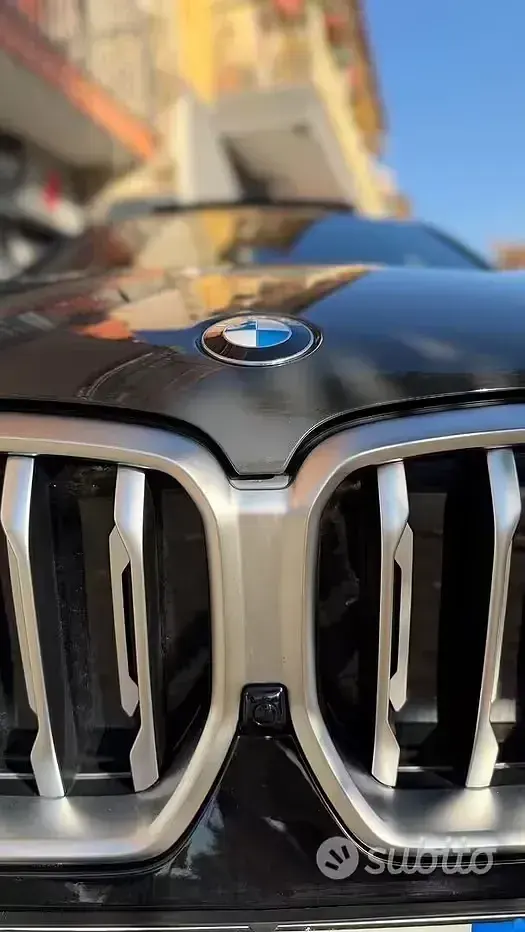 Usata BMW X6 M Sport 286 CV (210 kW) 2023 Grigio SUV