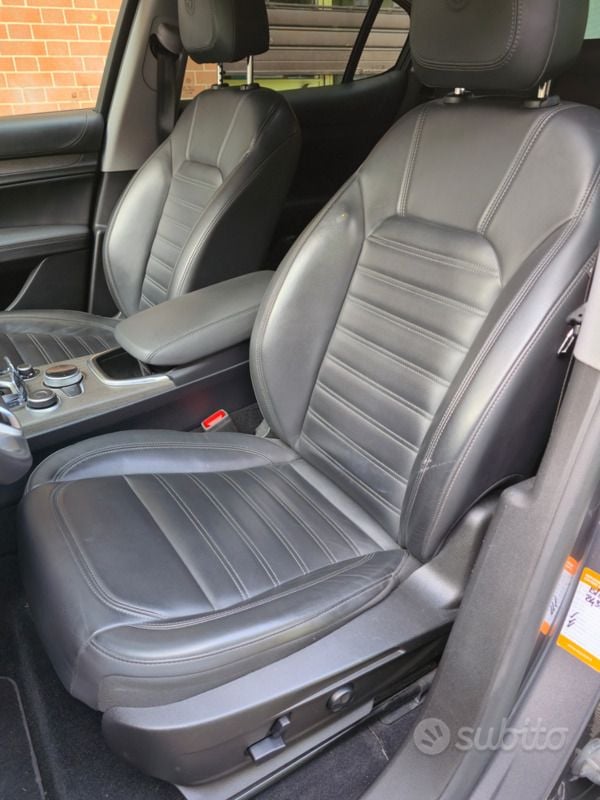 Usata Alfa Romeo Stelvio Ti 210 CV (154 kW) 2021 Grigio SUV
