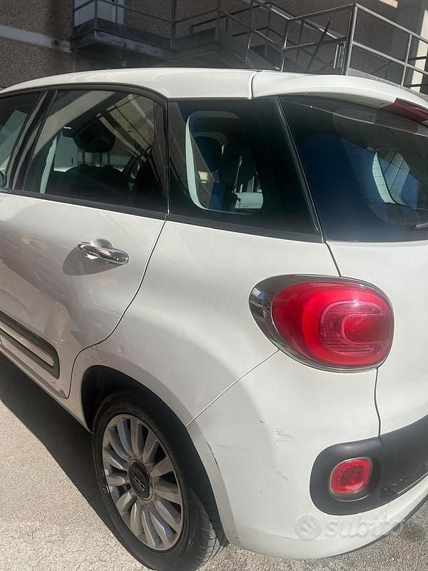 Usata Fiat 500L 95 CV (69 kW) 2015 Bianco Monovolume