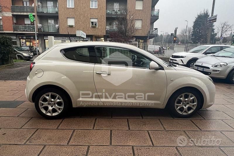 Usata Alfa Romeo MiTo Distinctive 140 CV (102 kW) 2014 Bianco Utilitaria