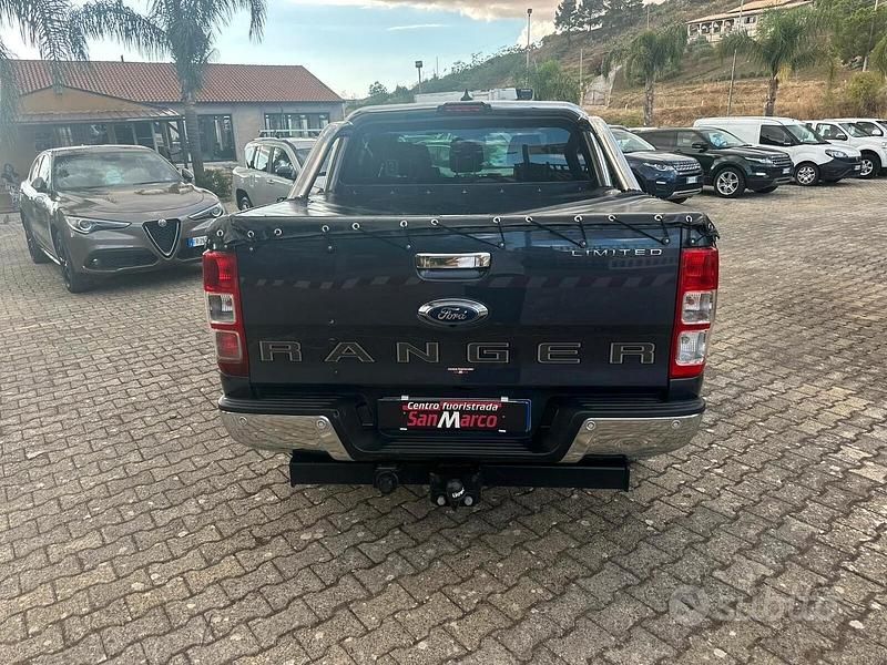 Usata Ford Ranger Limited 213 CV (156 kW) 2022 Nero Pick-up