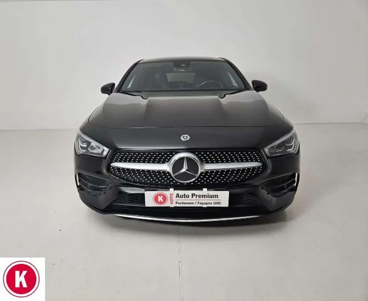 Usata Mercedes CLA250e Shooting Brake Premium 224 CV (164 kW) 2019 Nero Station wagon