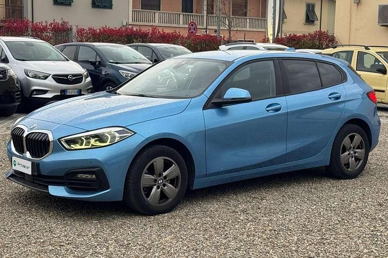 Usata BMW 116 Advantage 116 CV (85 kW) 2020 Blu Utilitaria