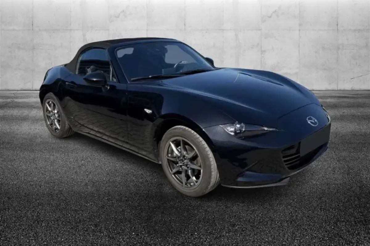 Usata Mazda MX5 Exclusive-Line 132 CV (97 kW) 2023 Nero Cabrio
