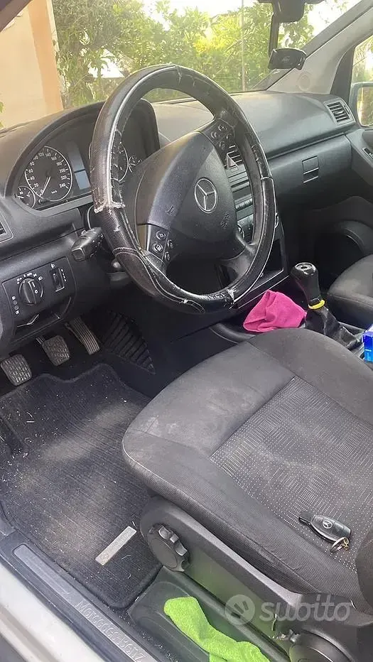 Usata Mercedes A160 95 CV (69 kW) 2011 Bianco Utilitaria