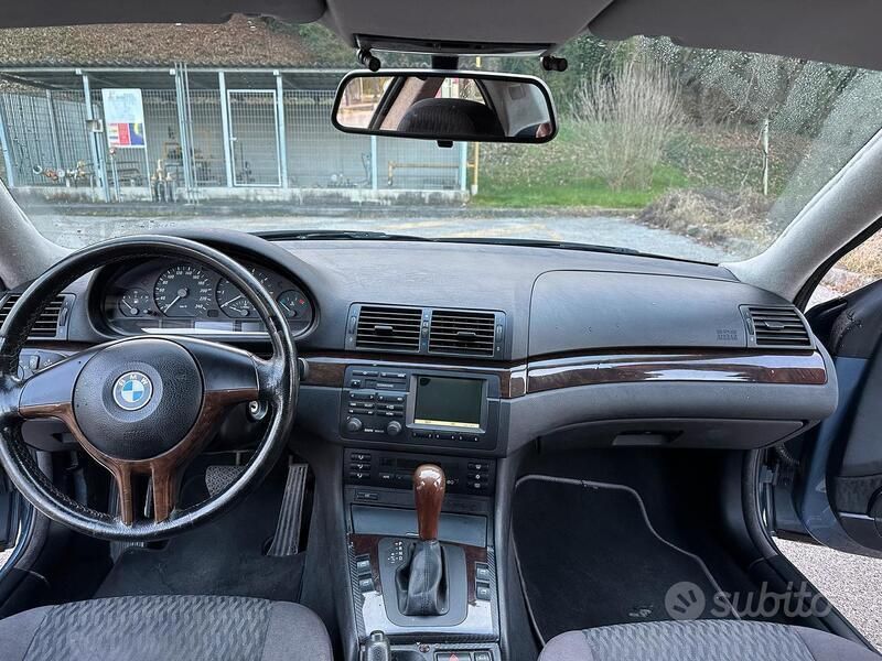 Usata BMW 318 2001 Blu Coupé