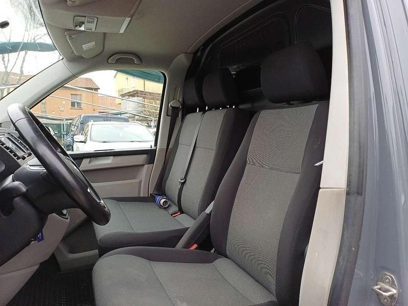 Usata VW Transporter Business 150 CV (110 kW) 2018 Grigio Furgone