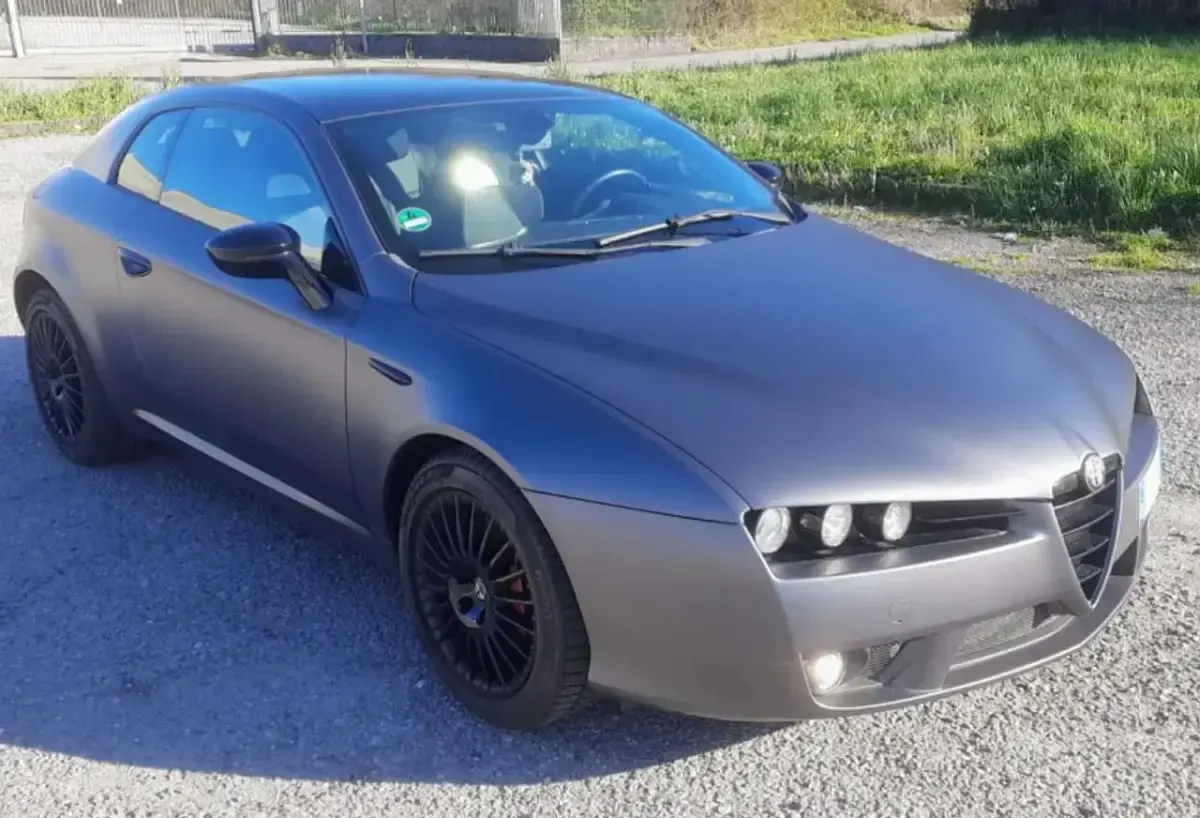 Usata Alfa Romeo Brera 200 CV (147 kW) 2010 Grigio Coupé