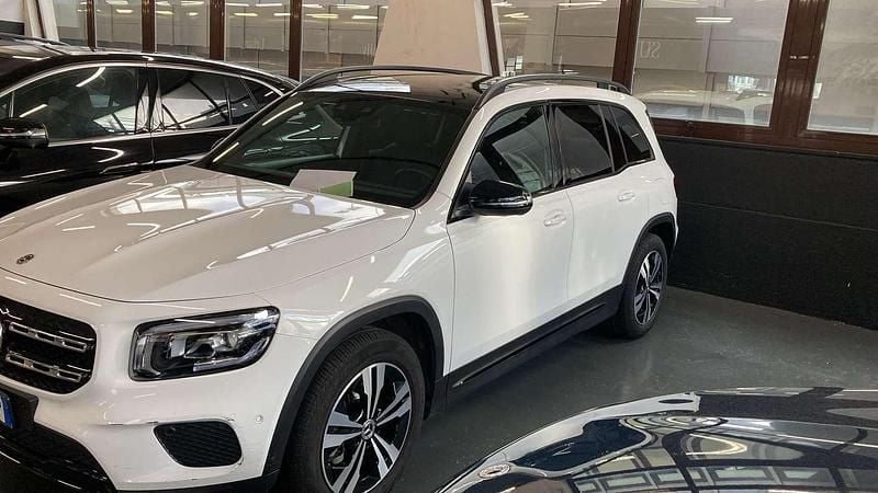 Usata Mercedes GLB180 116 CV (85 kW) 2020 Bianco SUV