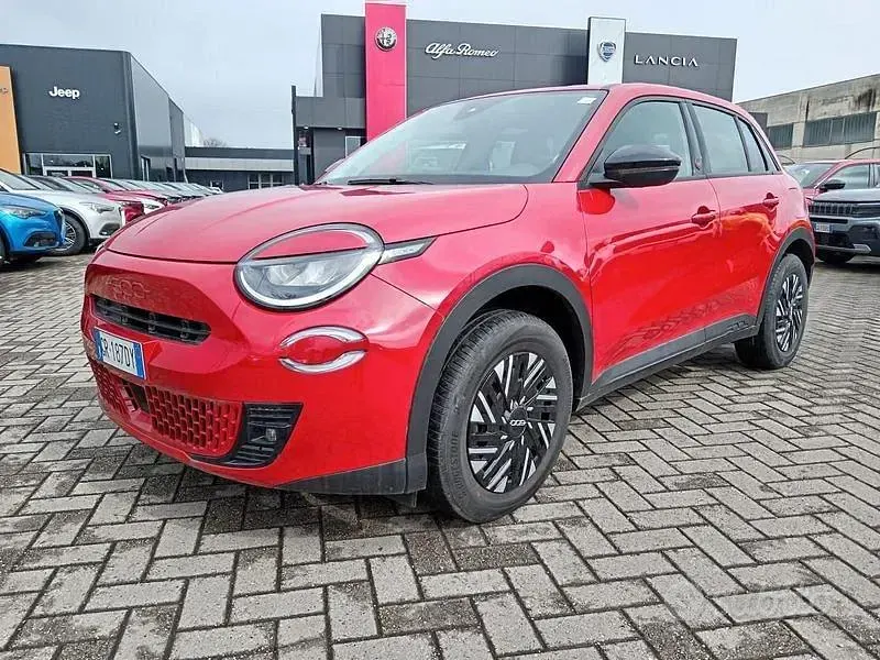 Usata Fiat 600E Red 114 kW (156 CV) 2023 SUV