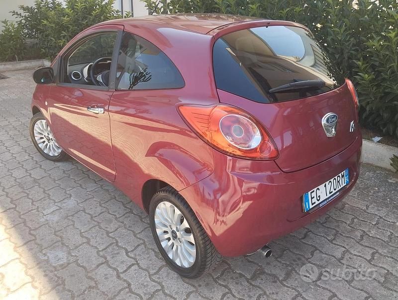 Usata Ford Ka Titanium 69 CV (50 kW) 2011 Utilitaria