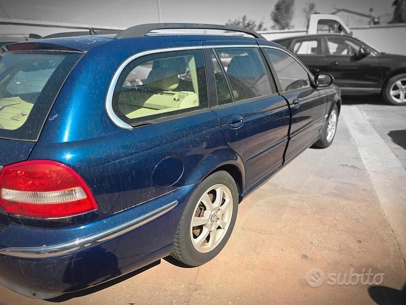 Usata Jaguar X-type Classic 131 CV (96 kW) 2005 Blu Station wagon