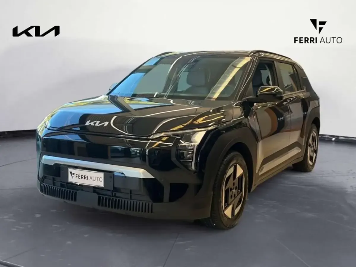 Usata Kia EV3 Air 150 kW (204 CV) 2024 Argento SUV