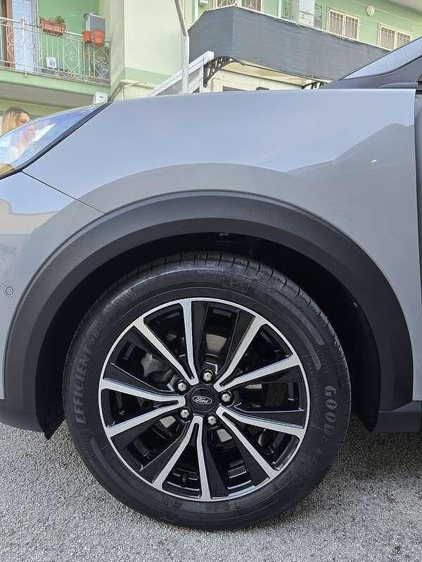 Usata Ford Puma Titanium X 125 CV (91 kW) 2020 Grigio SUV
