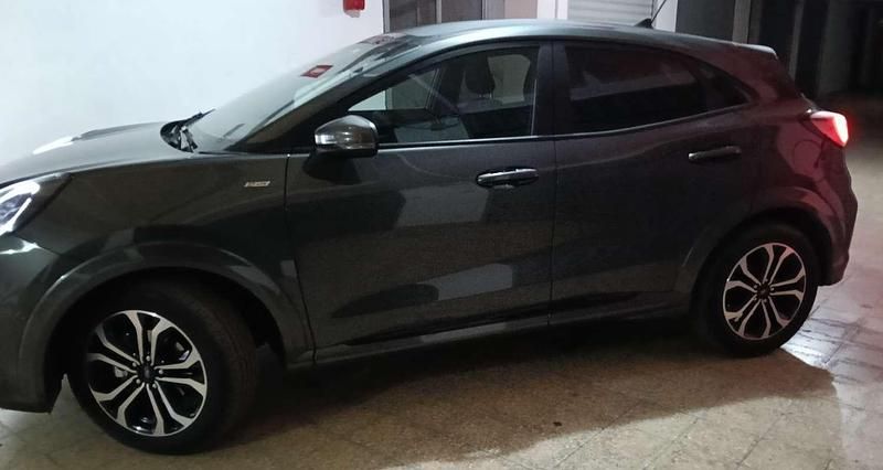 Usata Ford Puma ST-Line 125 CV (91 kW) 2024 Grigio SUV