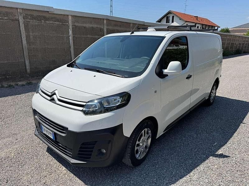 Bianco Usata 2019 Citroën Jumpy Comfort Monovolume | 9800 € (Buon prezzo) - Immagine 1/4
