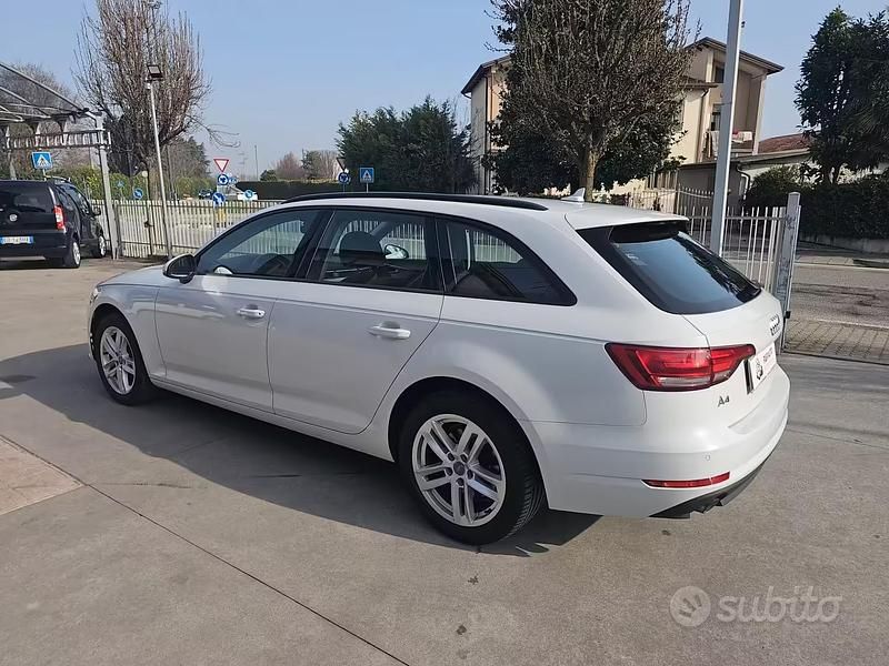 Usata Audi A4 Business 149 CV (109 kW) 2016 Bianco Station wagon