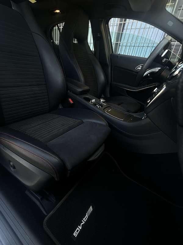 Usata Mercedes GLA200 Premium 136 CV (100 kW) 2018 Nero SUV