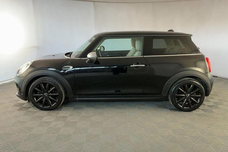 Begagnad Mini One D 95 HK (69 kW) 2016 Svart Halvkombi