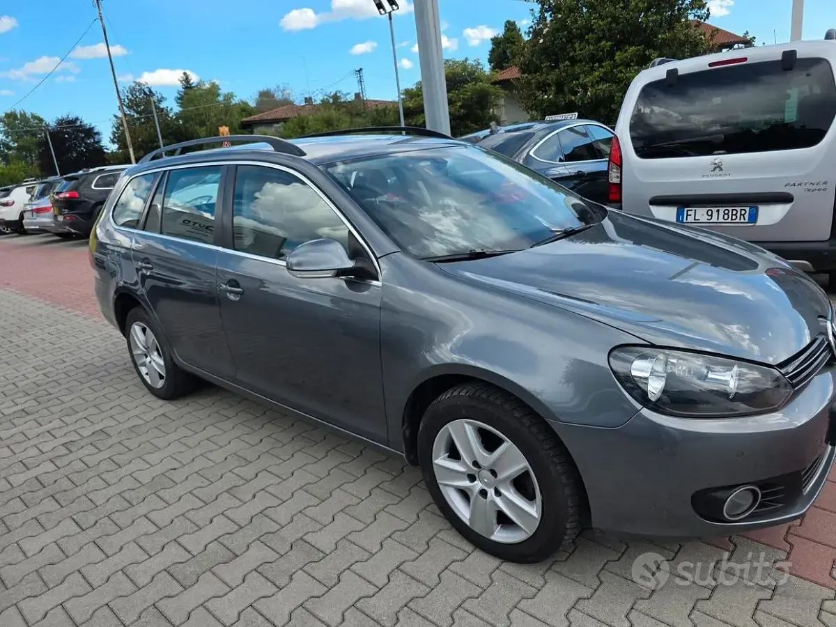 Usata VW Golf VI 140 CV (102 kW) 2011 Grigio Utilitaria