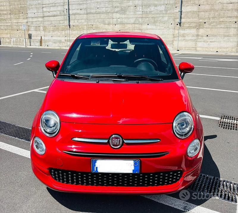 Usata Fiat 500 70 CV (51 kW) 2021 Rosso Utilitaria