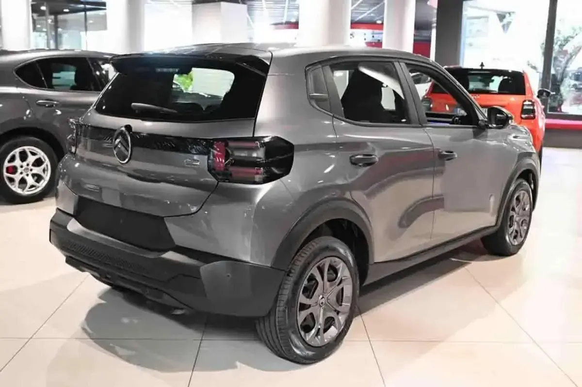 Nuova Citroën C3 101 CV (74 kW) 2026 Grigio SUV
