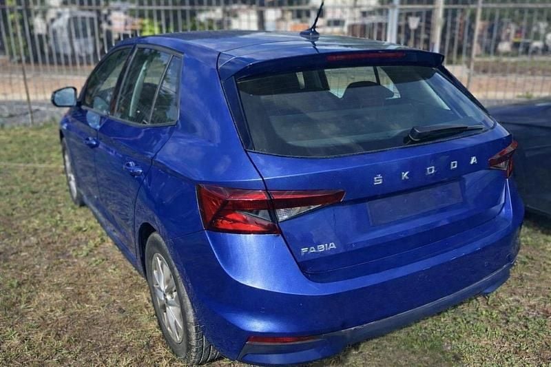 Usata Skoda Fabia Ambition 80 CV (58 kW) 2023 Blu Utilitaria