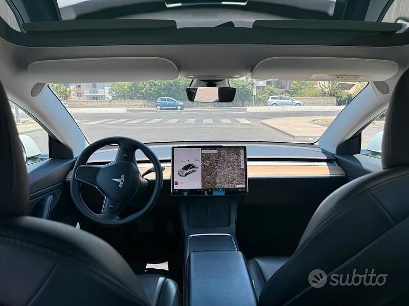 Usata Tesla Model 3 366 kW (498 CV) 2021 Bianco Berlina