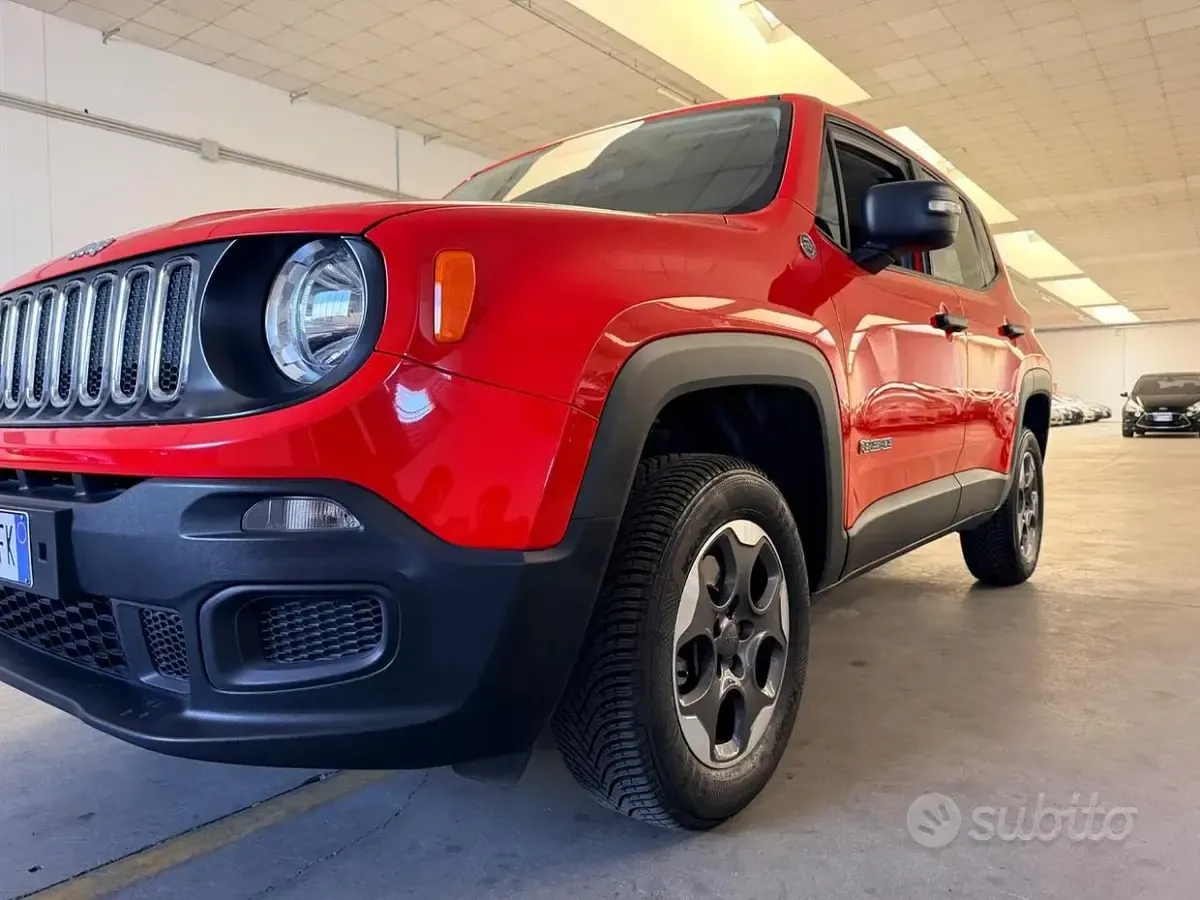 Usata Jeep Renegade Limited 120 CV (88 kW) 2015 Rosso SUV