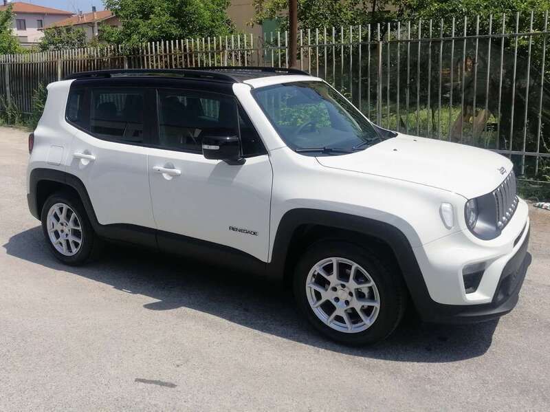 Usata Jeep Renegade Limited 120 CV (88 kW) 2023 Bianco SUV