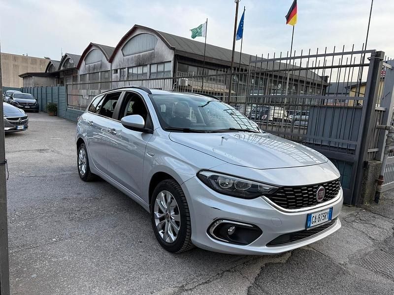 Usata Fiat Tipo S 119 CV (87 kW) 2020 Argento Station wagon
