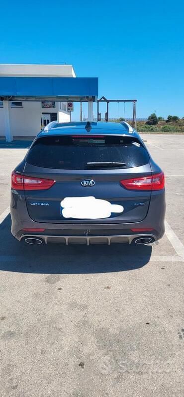 Usata Kia Optima 141 CV (103 kW) 2017 Grigio Station wagon