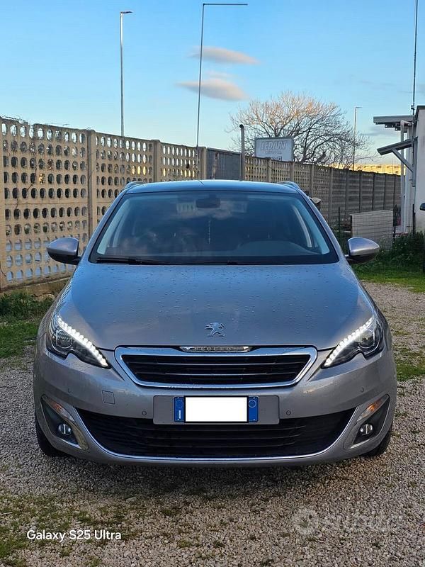 Usata Peugeot 308 GT-line 149 CV (109 kW) 2015 Grigio Station wagon