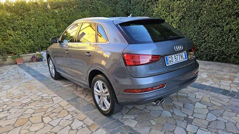 Usata Audi Q3 S-Line 184 CV (135 kW) 2018 Grigio SUV