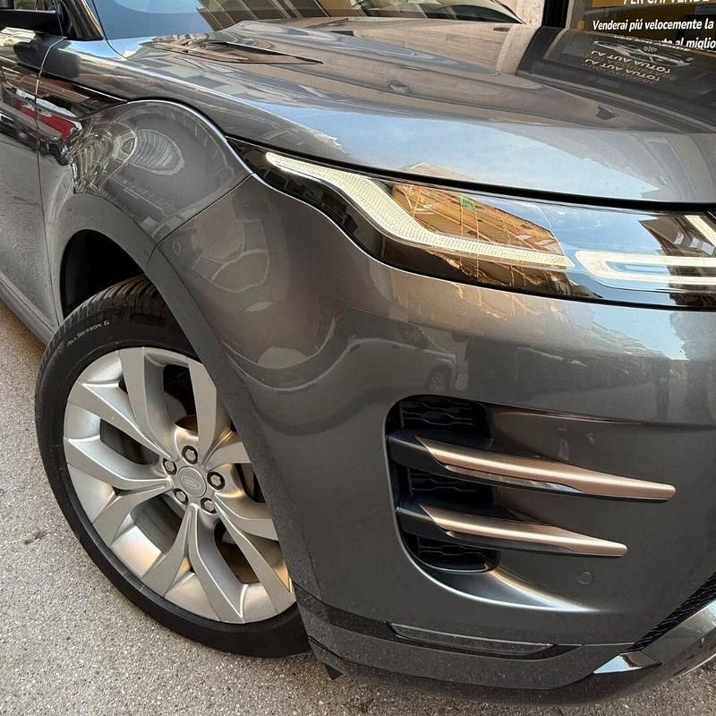 Usata Land Rover Range Rover evoque 150 CV (110 kW) 2019 Grigio SUV