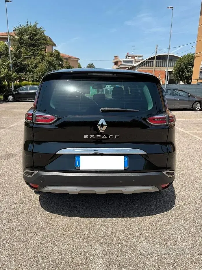 Usata Renault Espace 160 CV (117 kW) 2017 Nero Monovolume