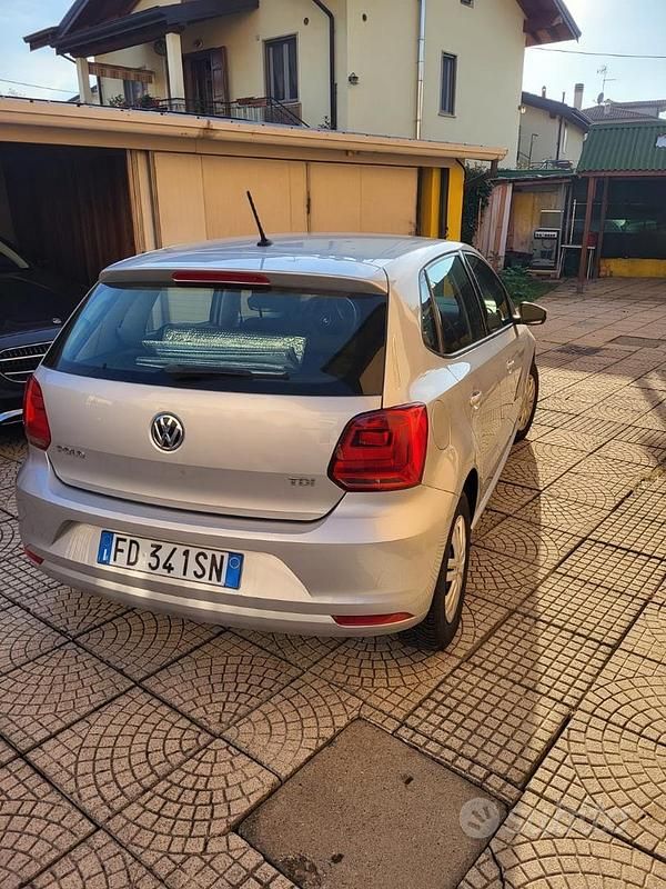 Usata VW Polo Trendline 90 CV (66 kW) 2016 Utilitaria