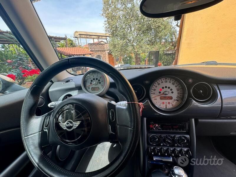 Usata Mini One D 88 CV (64 kW) 2005 Blu Utilitaria