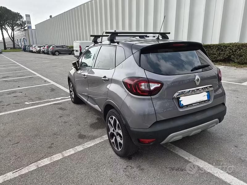Occasion Renault Captur 90 ch (66 kW) 2019 Gris SUV