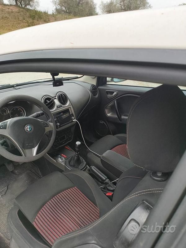 Usata Alfa Romeo MiTo Distinctive 120 CV (88 kW) 2009 Bianco Utilitaria