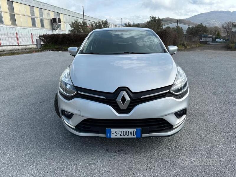 Usato 2018 Renault Clio IV 1.5 Diesel 75 CV (10.800 €)